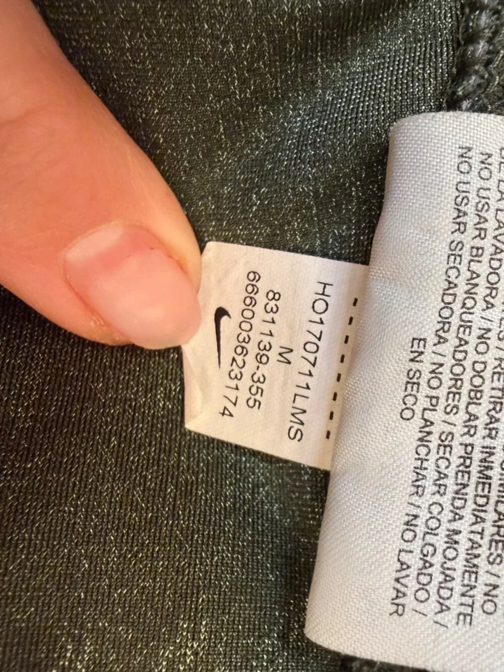 Nike Zonal Strength Green Capri Leggings Size M